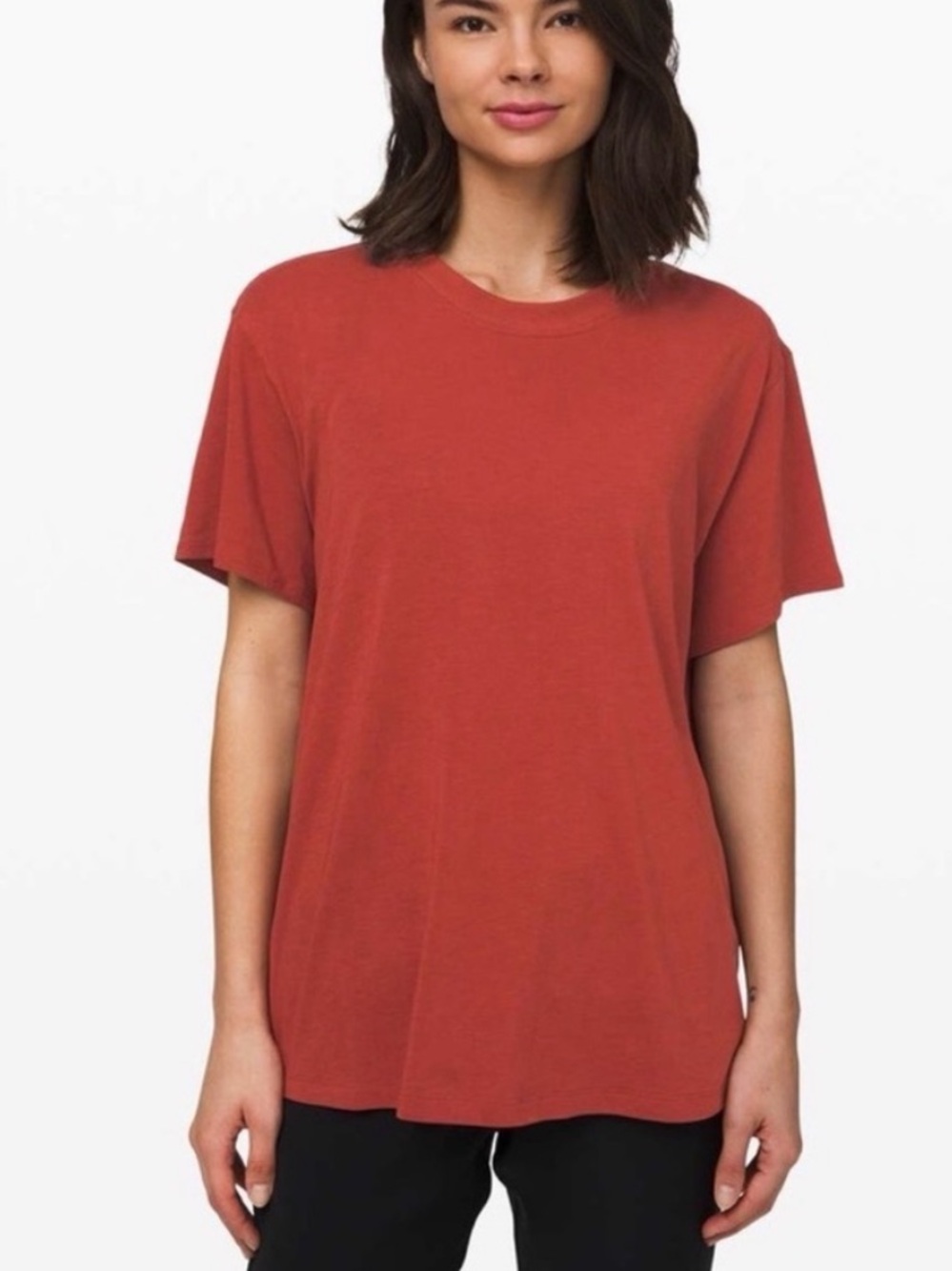 LULULEMON All Yours
Organic Cotton Boyfriend Tee Burnt Orange Rust